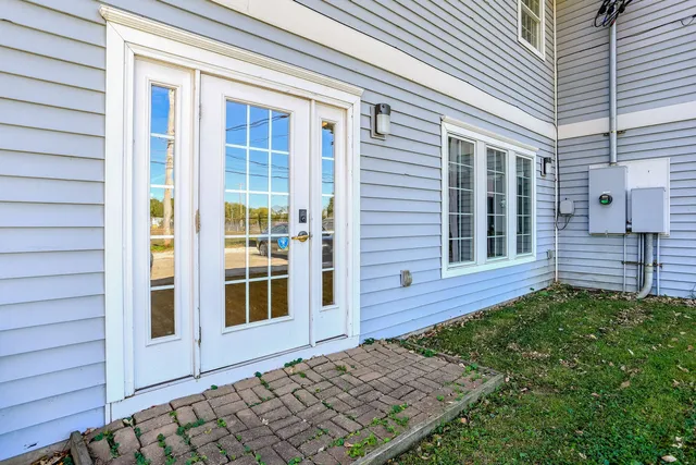 $6,500 | 504 East Church Street, Champaign, IL 61820