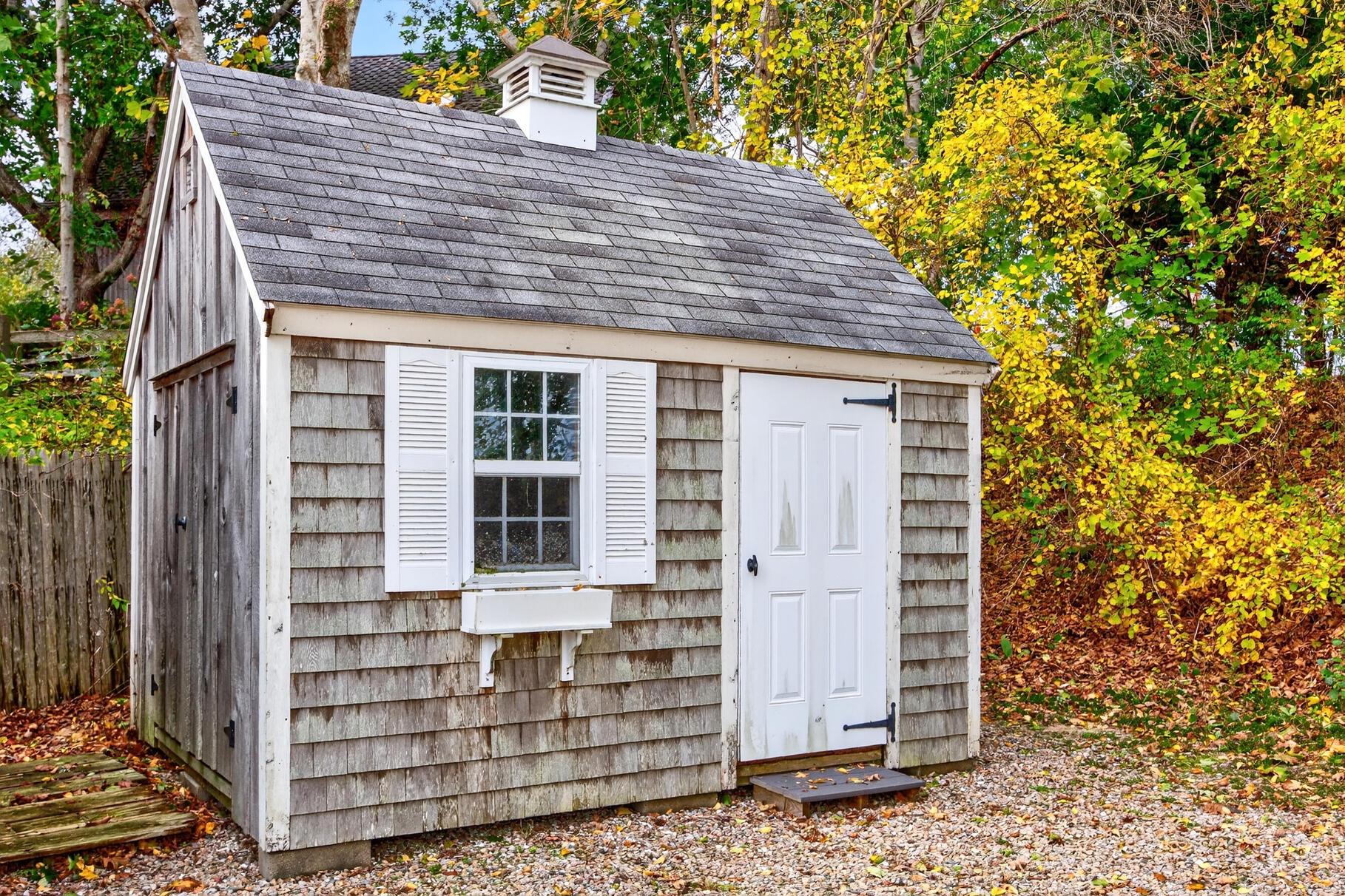 70 Commercial Street, Unit C Wellfleet, MA 02667 - Photo 31 of 32 a front view of a house