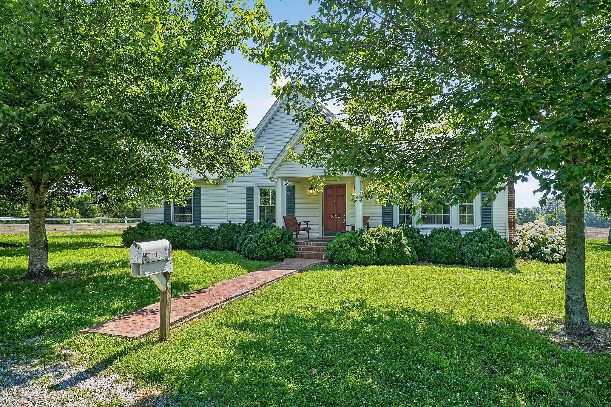1600 Magness Road McMinnville, TN 37110 - Photo 4 of 63