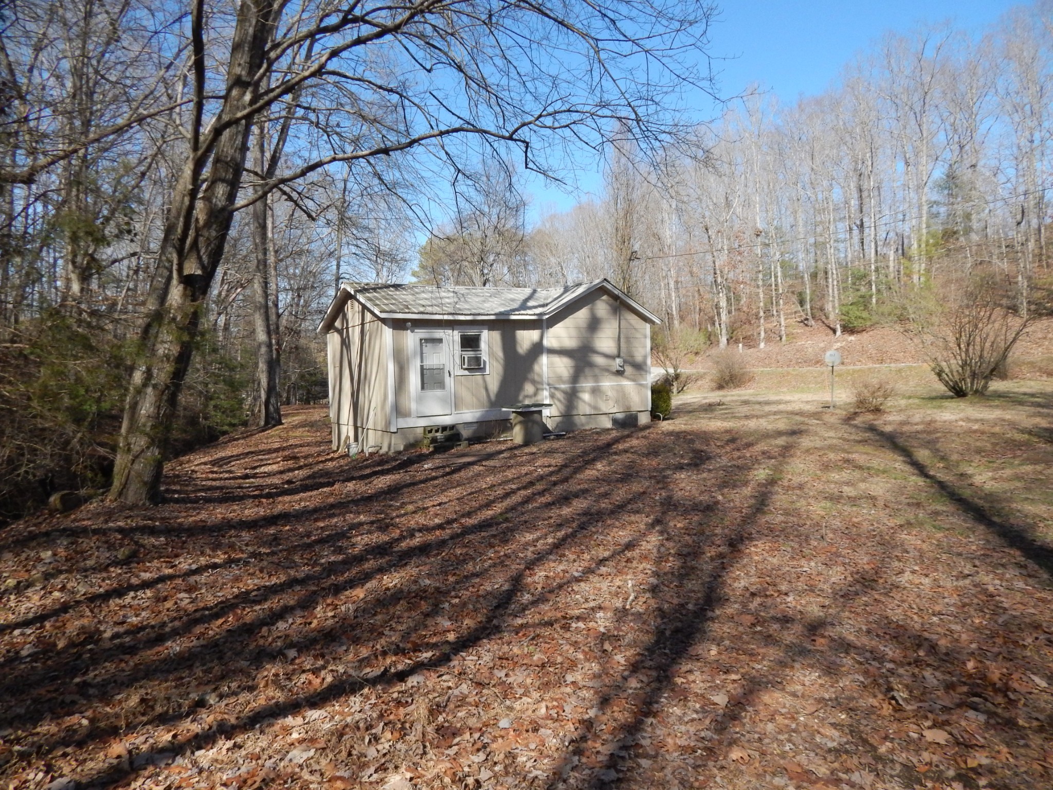 1020 Circle Bend Road Waynesboro, TN 38485 - Photo 4 of 30 Gallery Image 4