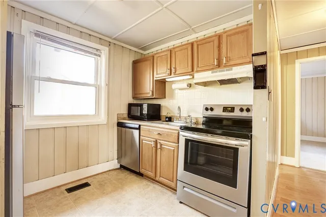 $285,000 | 106 Monroe Street, Locust Grove, VA 22508