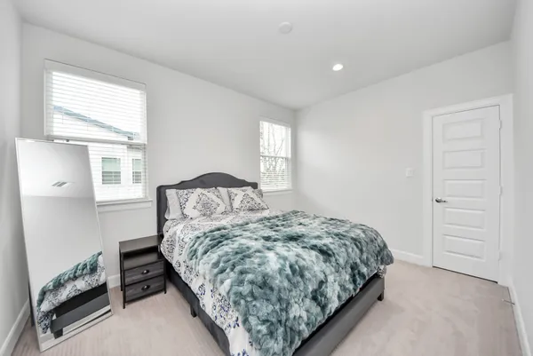 $2,750 | 506 West Donovan Street, Unit F, Houston, TX 77091
