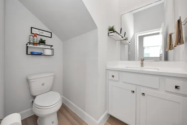 $2,750 | 506 West Donovan Street, Unit F, Houston, TX 77091