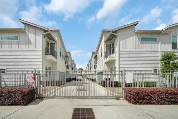$2,750 | 506 West Donovan Street, Unit F, Houston, TX 77091