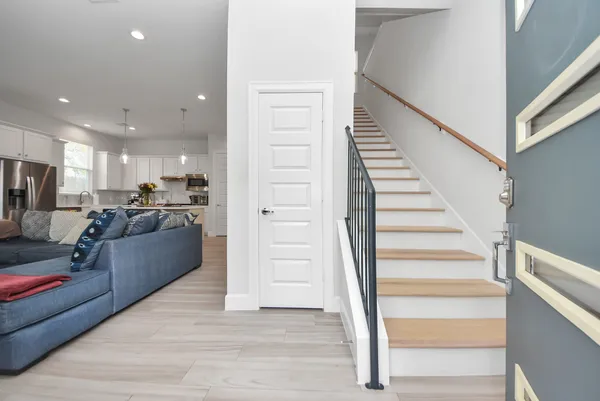 $2,750 | 506 West Donovan Street, Unit F, Houston, TX 77091