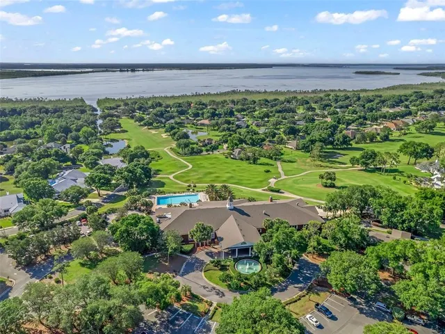 $559,900 | 39819 Grove Heights, Lady Lake, FL 32159