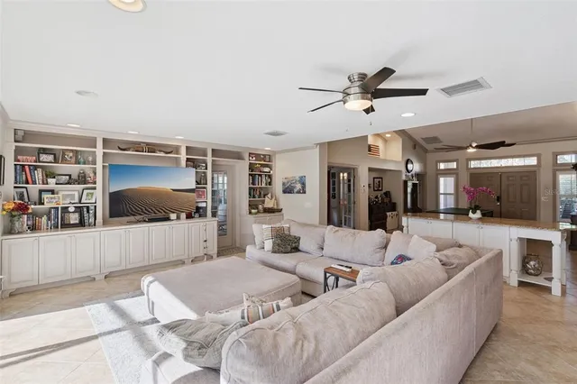 $559,900 | 39819 Grove Heights, Lady Lake, FL 32159