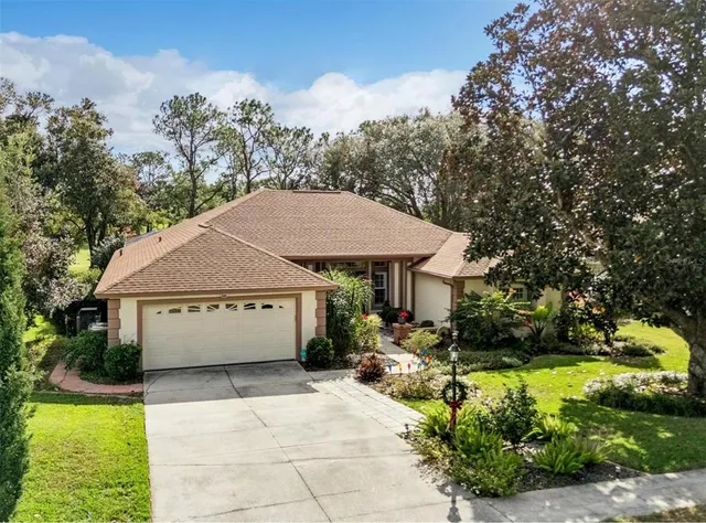 $559,900 | 39819 Grove Heights, Lady Lake, FL 32159