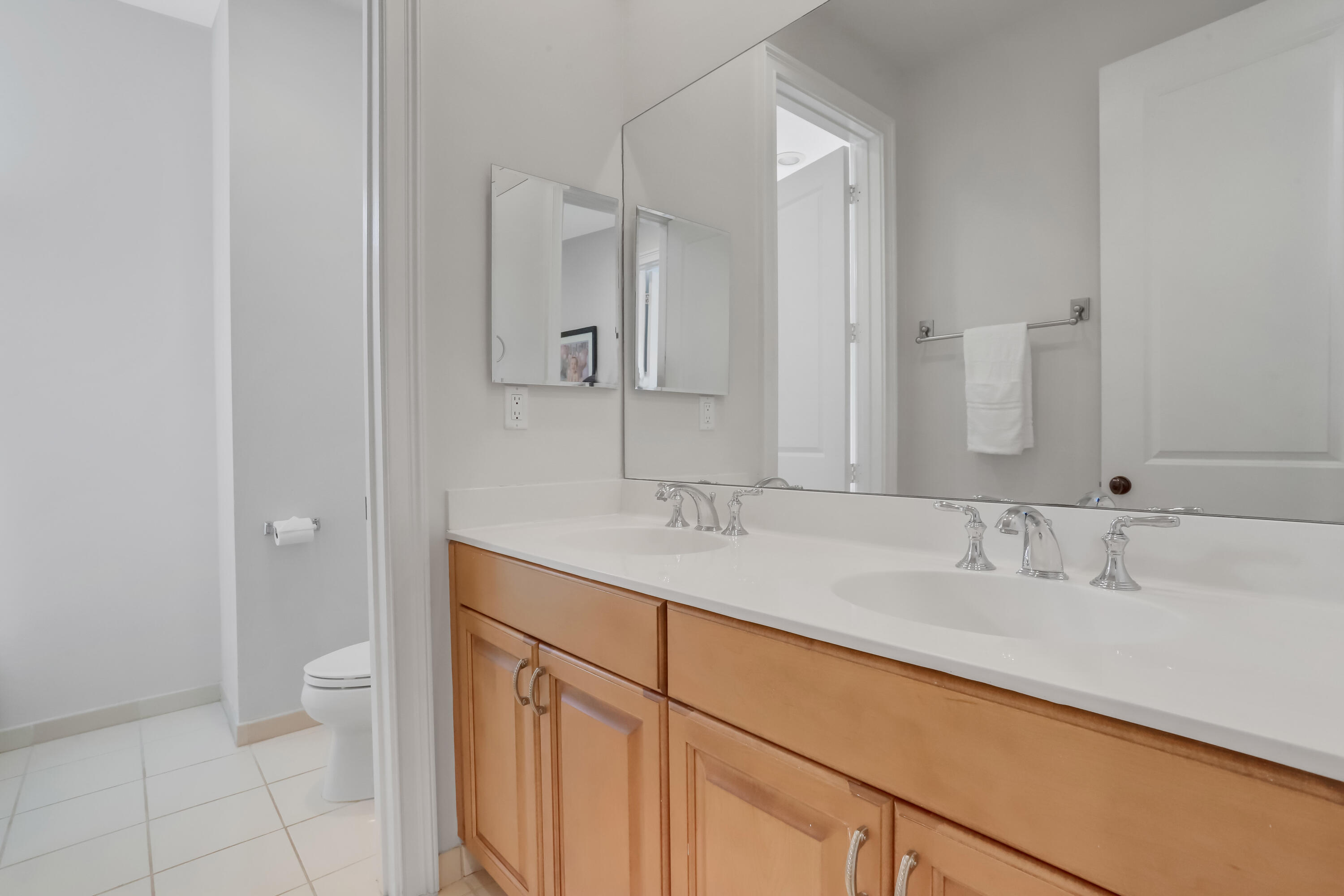 90 Via Floresta Drive Boca Raton, FL 33487 - Photo 22 of 31 IMG_0413