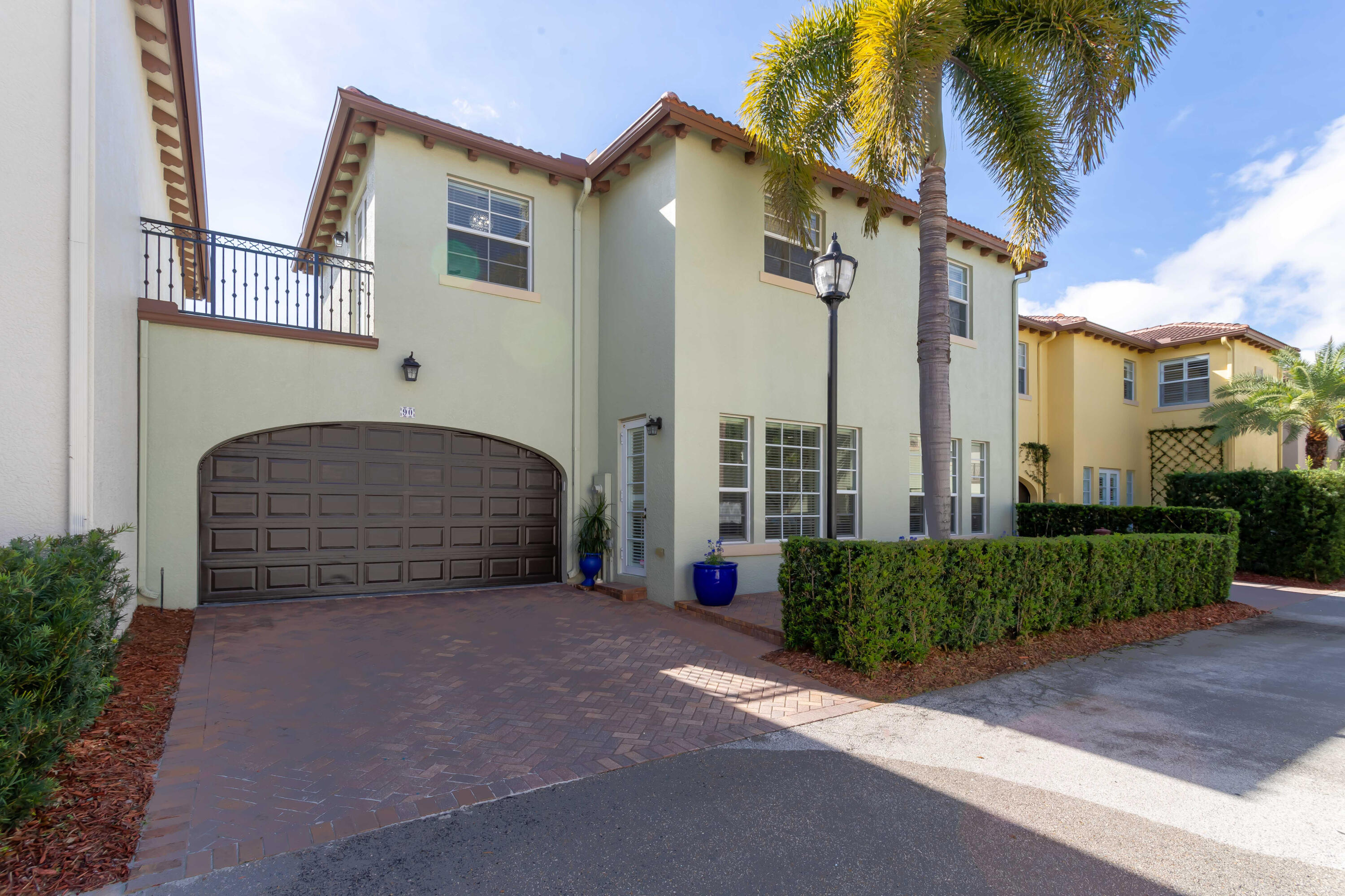 90 Via Floresta Drive Boca Raton, FL 33487 - Photo 3 of 31 IMG_0342-HDR