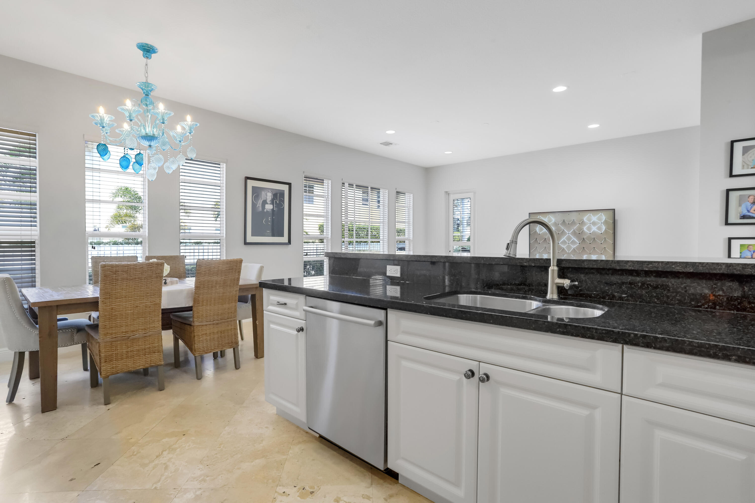 90 Via Floresta Drive Boca Raton, FL 33487 - Photo 8 of 31 IMG_0503
