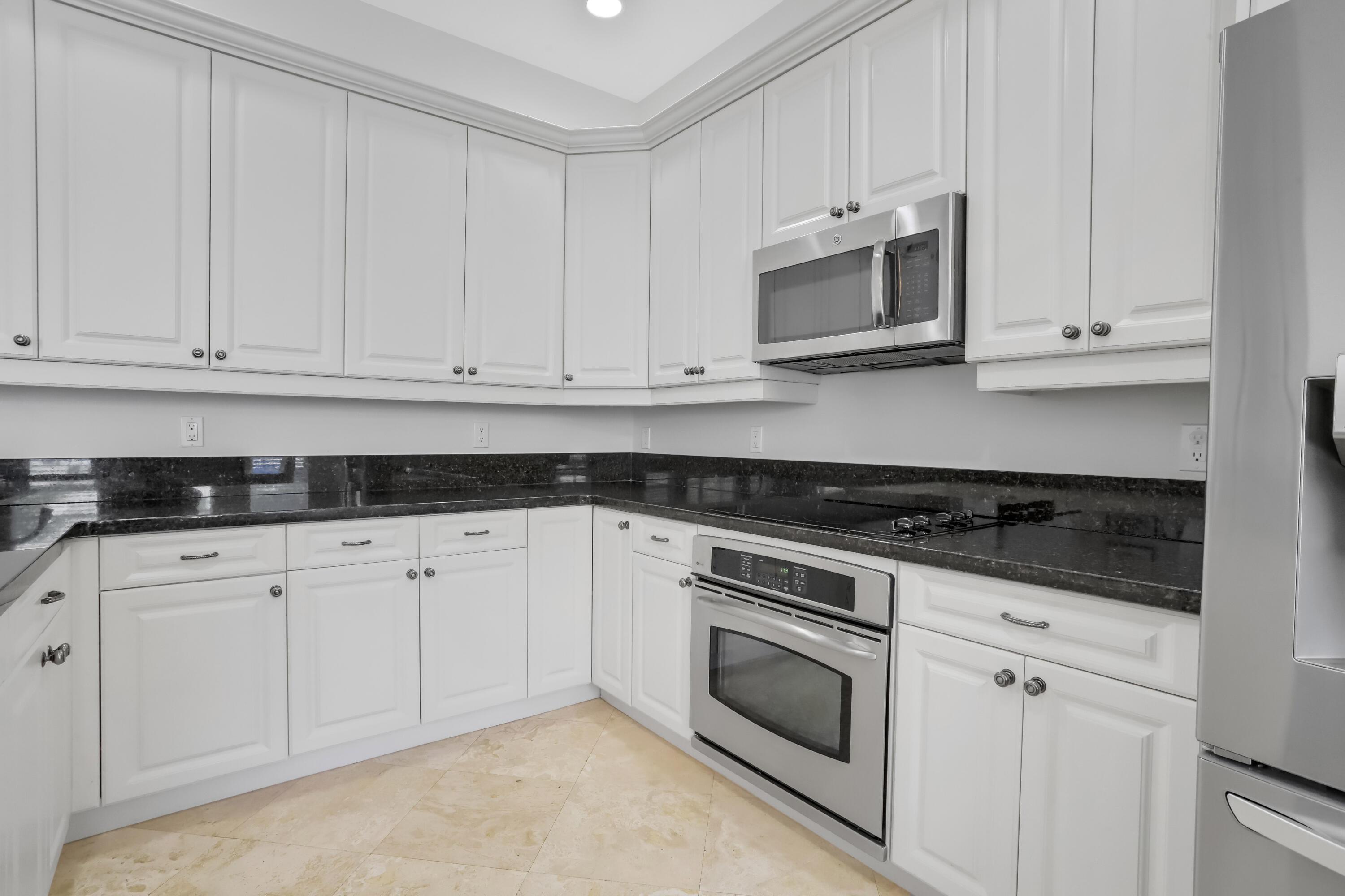 90 Via Floresta Drive Boca Raton, FL 33487 - Photo 10 of 31 IMG_0493