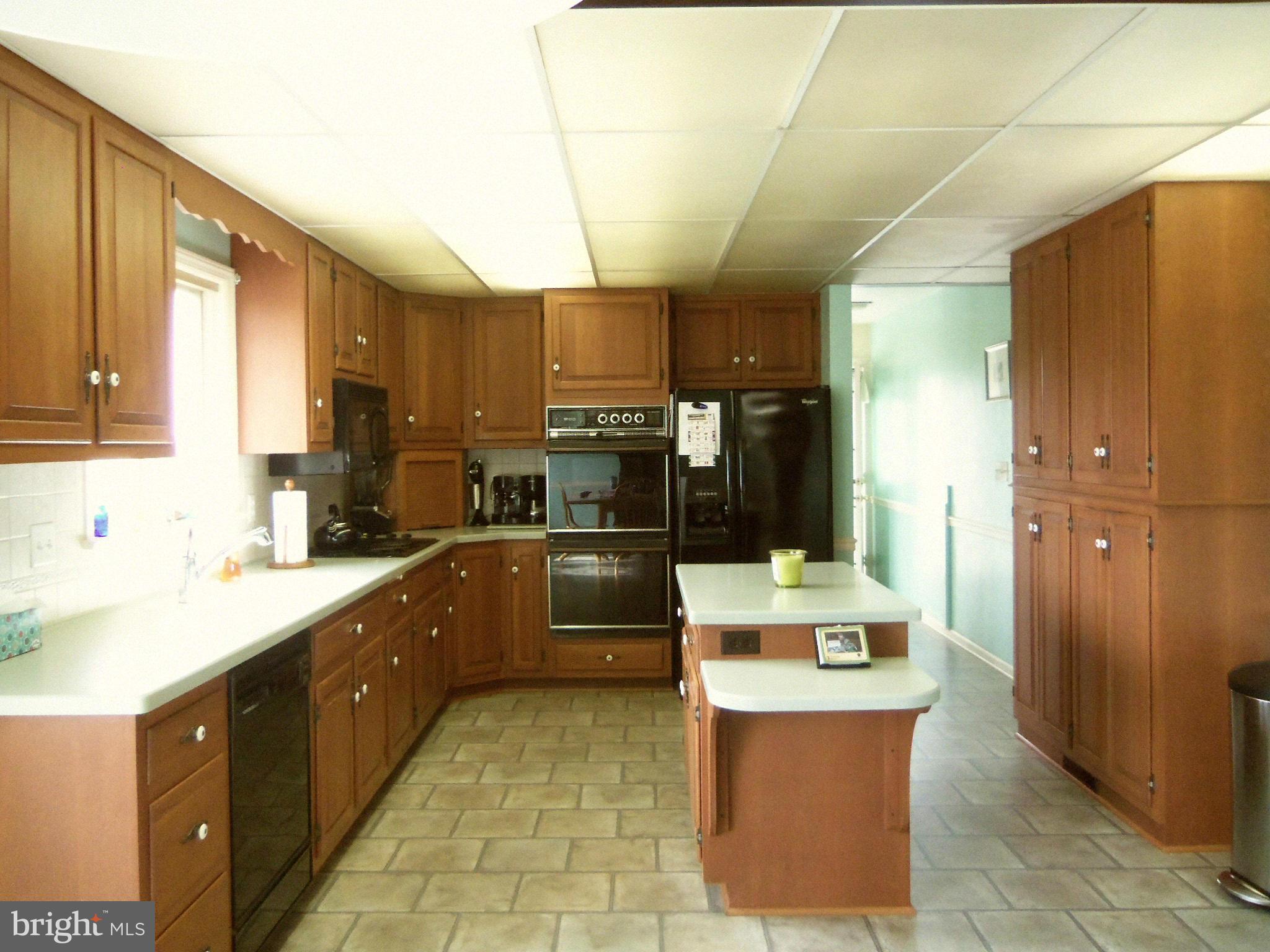 189 Bell Road Westminster, MD 21158 - Photo 6 of 30 Kitchen