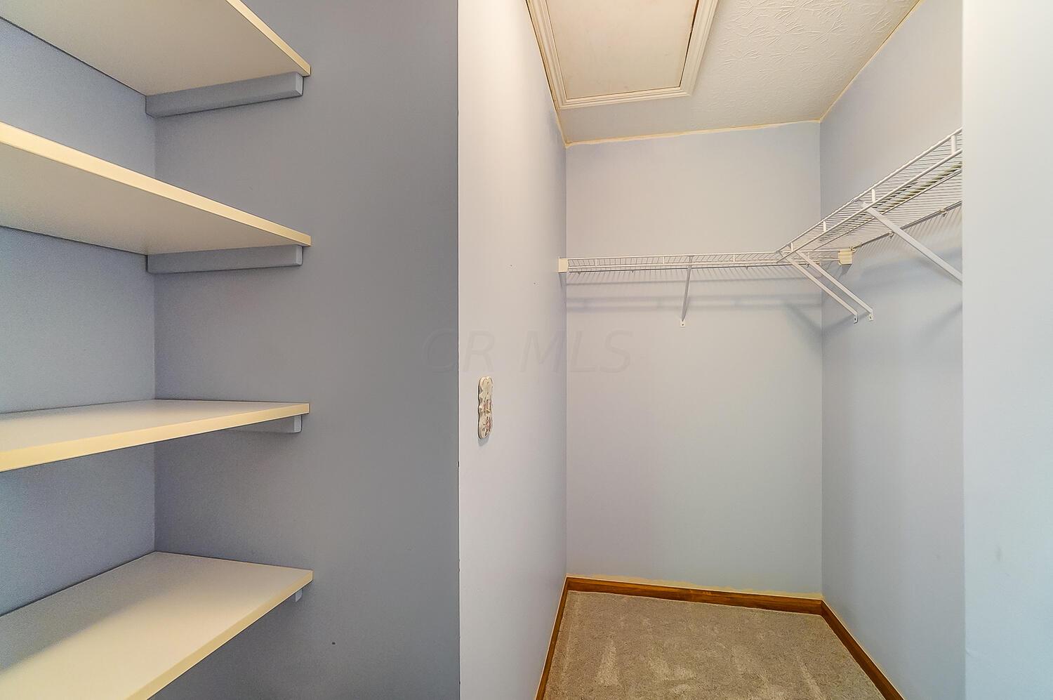 667 Ridenour Road Columbus, OH 43230 - Photo 41 of 66