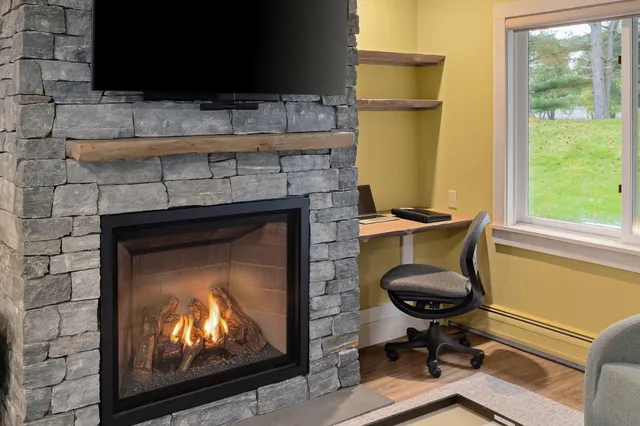 $589,000 | 55 Village Green Drive, Unit 3D, Stowe, VT 05672