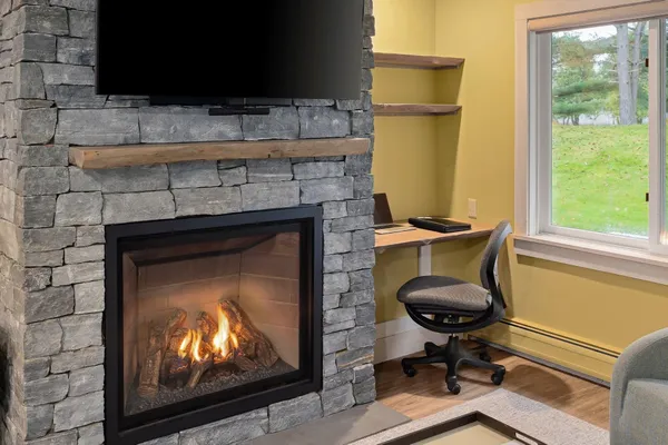 $575,000 | 55 Village Green Drive, Unit 3D, Stowe, VT 05672