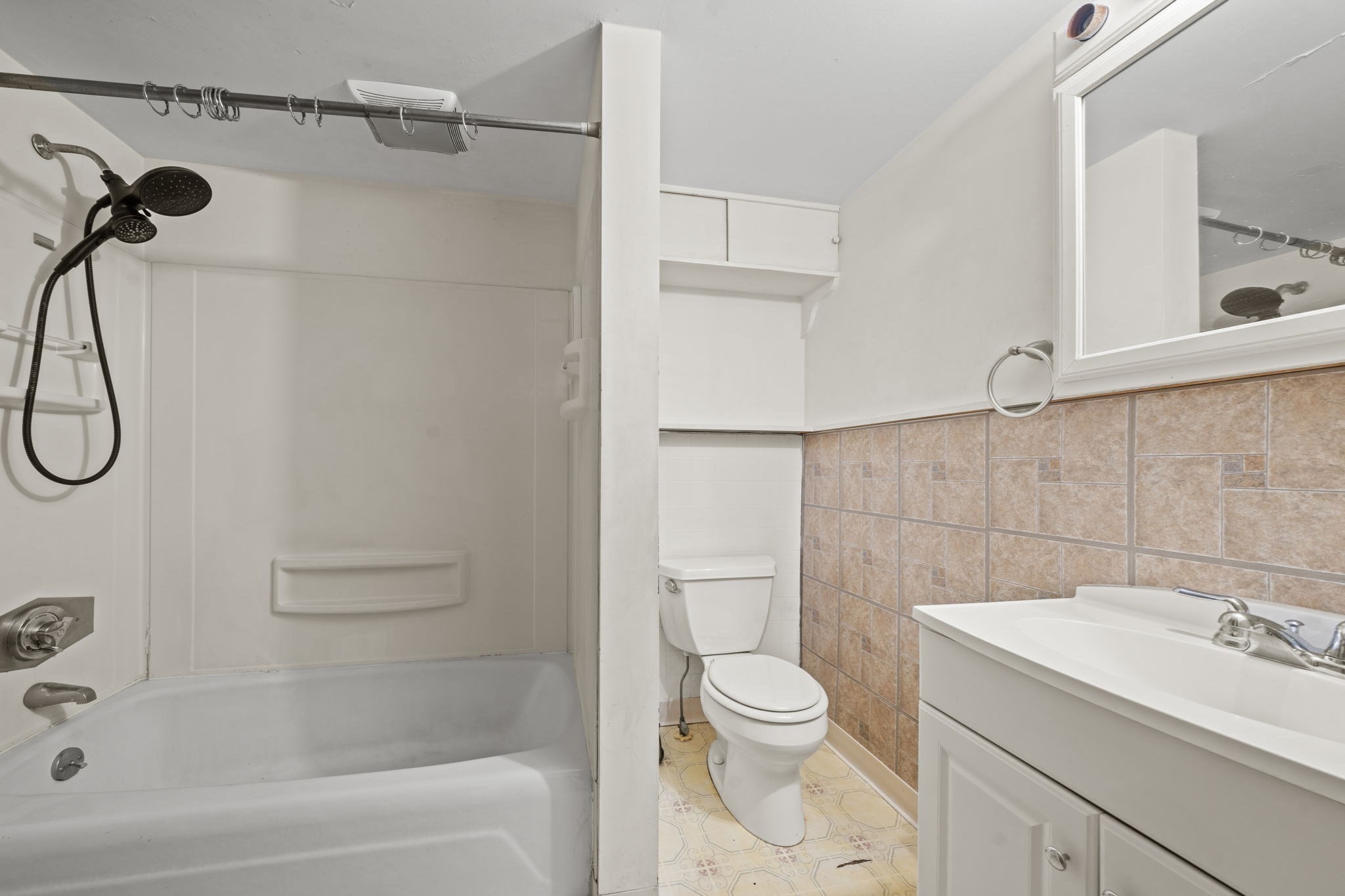 52 Forest Park Road Woburn, MA 01801 - Photo 20 of 33 Gallery Image 20