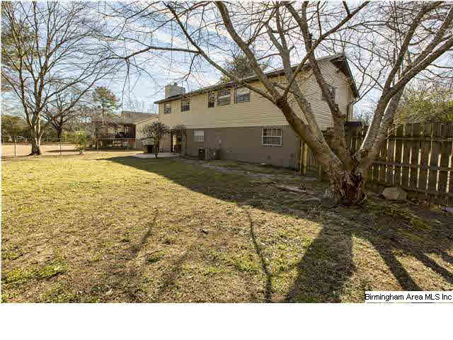 556 Overhill Road Pelham, AL 35124 - Photo 28 of 31