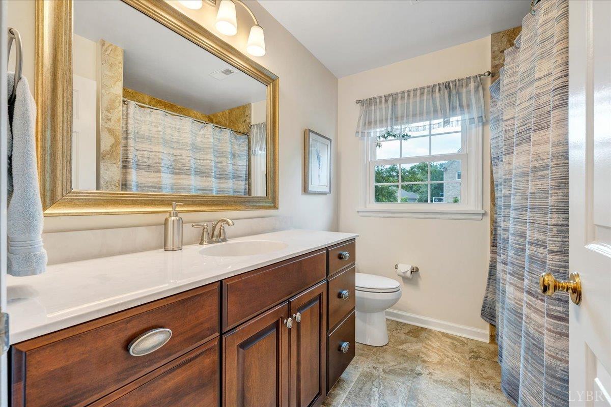21 Queen Regent Court Blue Ridge, VA 24064 - Photo 54 of 82 Gallery Image 54