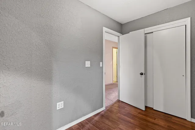 a view of empty room