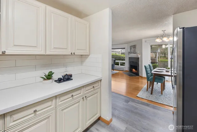 $370,000 | 23810 12th Place South, Unit 504, Des Moines, WA 98198