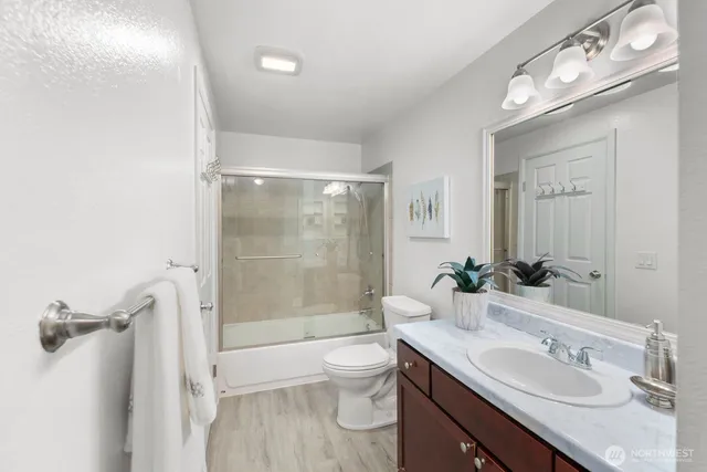 $370,000 | 23810 12th Place South, Unit 504, Des Moines, WA 98198