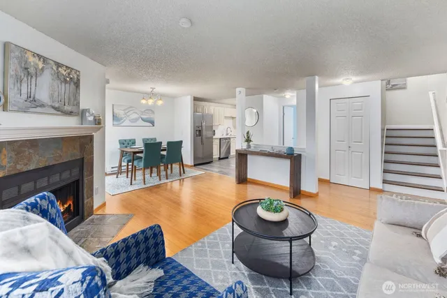 $370,000 | 23810 12th Place South, Unit 504, Des Moines, WA 98198