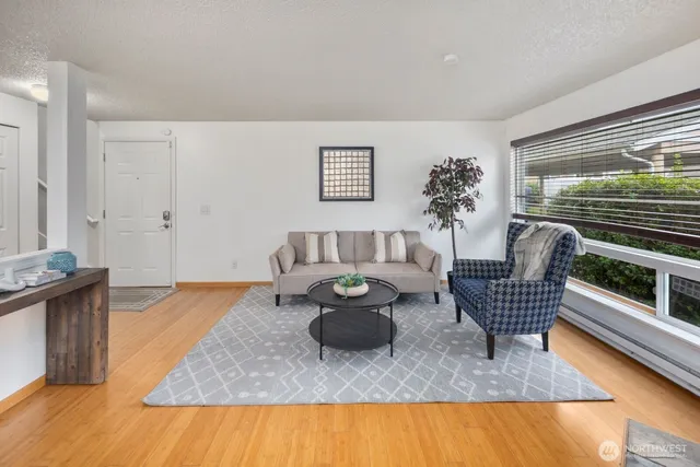 $370,000 | 23810 12th Place South, Unit 504, Des Moines, WA 98198