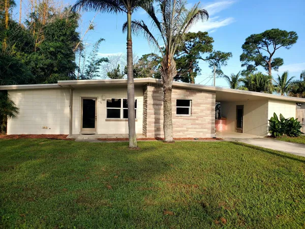 $275,000 | 406 Poplar Avenue, Port St. Lucie, FL 34952