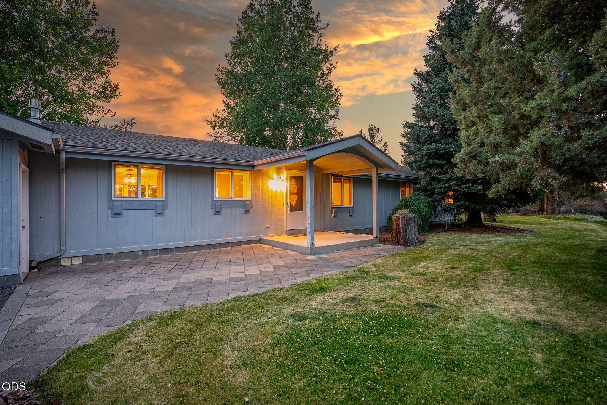 62765 Stenkamp Road Bend, OR 97701 - Photo 6 of 47