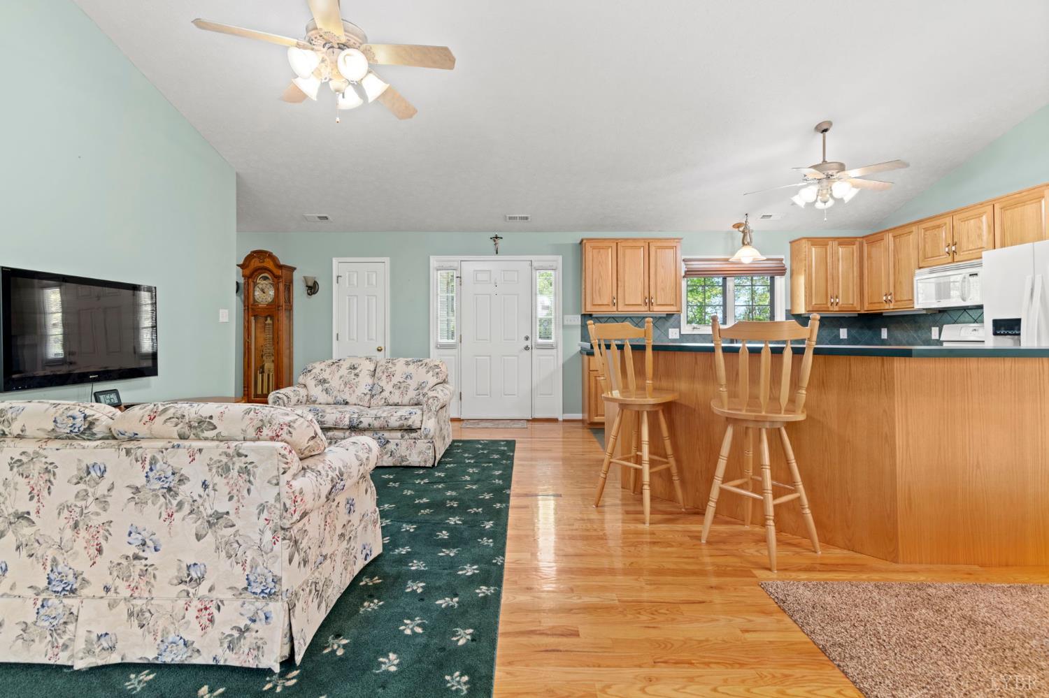 298 Braxton Ridge Road Amherst, VA 24521 - Photo 16 of 56