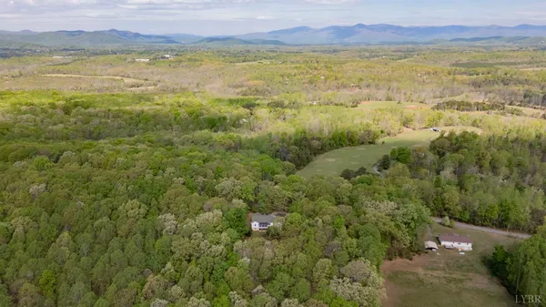 $529,000 | 298 Braxton Ridge Road, Amherst, VA 24521