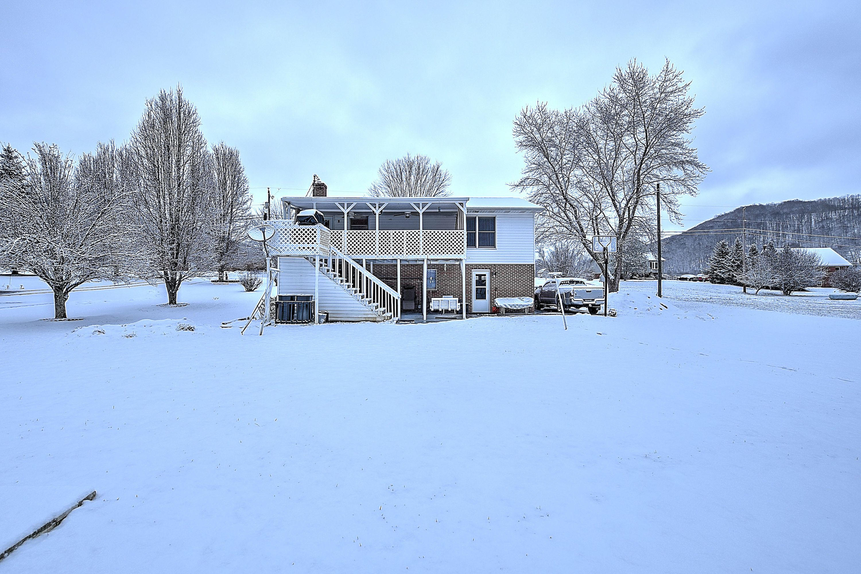171 T R Barrett Road North Tazewell, VA 24630 - Photo 31 of 32 TR Barrett-30