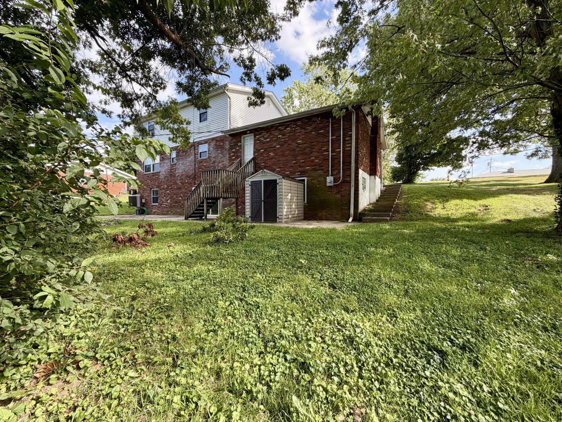 2016 Maple Tree Lane Independence, KY 41051 - Photo 7 of 50 5