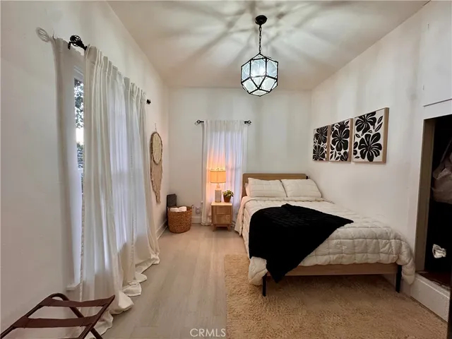 $4,500 | 323 West 18th Street, Santa Ana, CA 92706