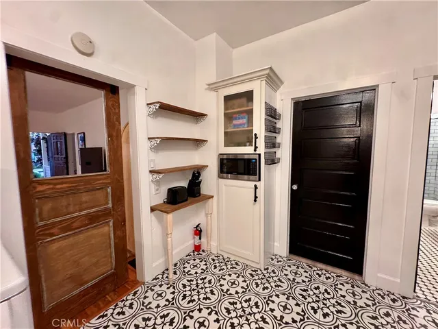 $4,500 | 323 West 18th Street, Santa Ana, CA 92706