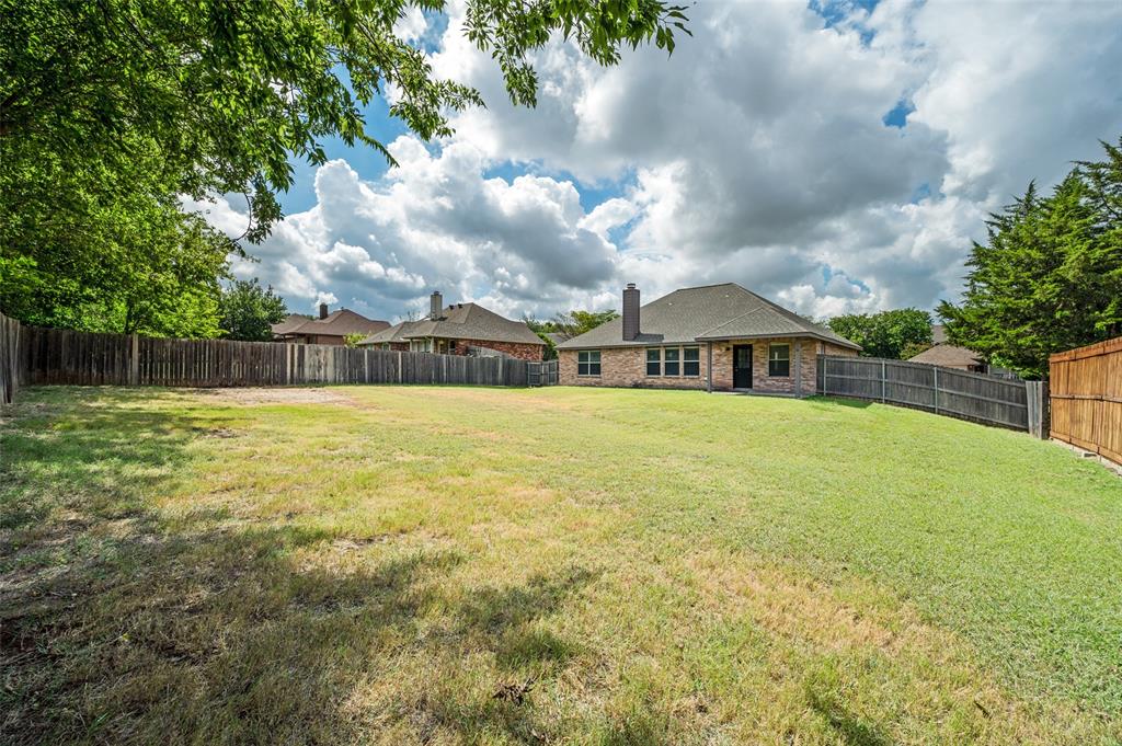 206 Ridge View Court Decatur, TX 76234 - Photo 24 of 29 a swimming pool with outdoor seating and yard
