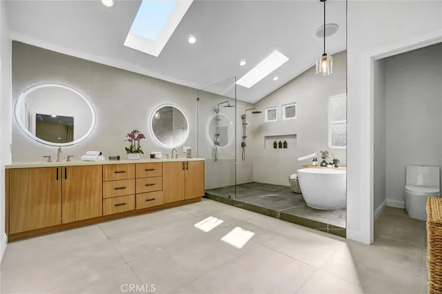 $2,799,000 | 17762 Mountain View Circle, Villa Park, CA 92861