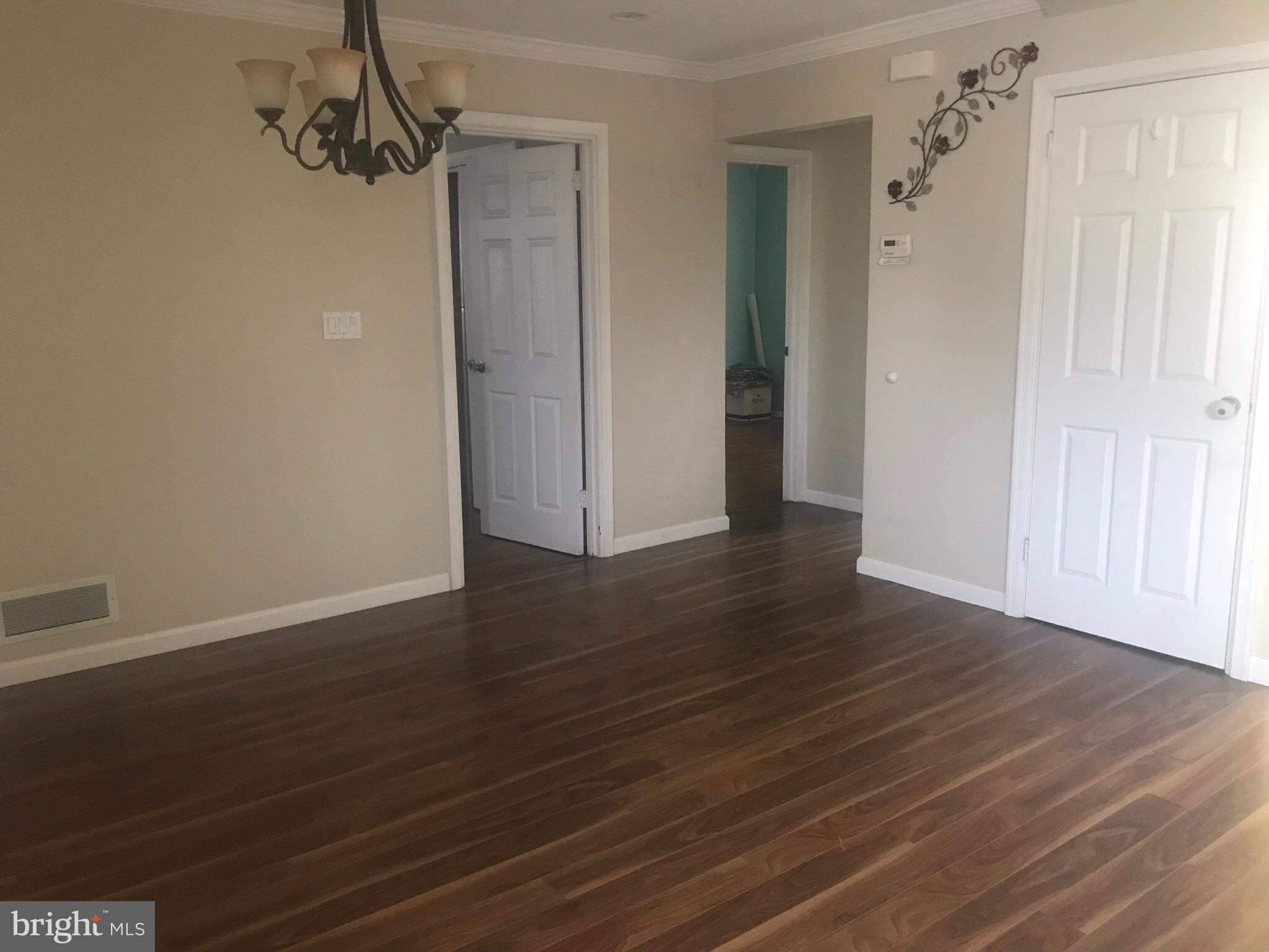 11 Billington Road Hamilton, NJ 08690 - Photo 4 of 13