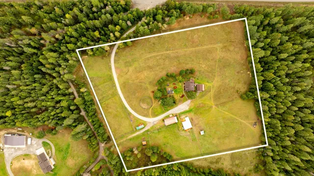 $889,000 | 457619 Highway 95, Careywood, ID 83809