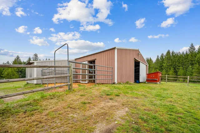 $889,000 | 457619 Highway 95, Careywood, ID 83809