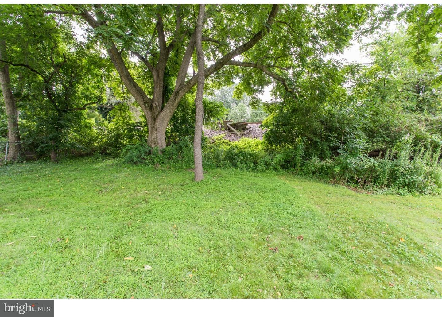 1443 Rothley Avenue Willow Grove, PA 19090 - Photo 25 of 25 Back Yard