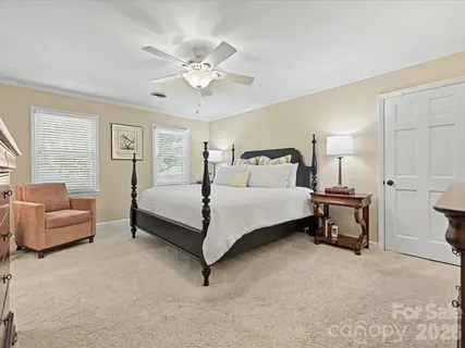 $925,000 | 7933 Sunnyvale Lane, Charlotte, NC 28210