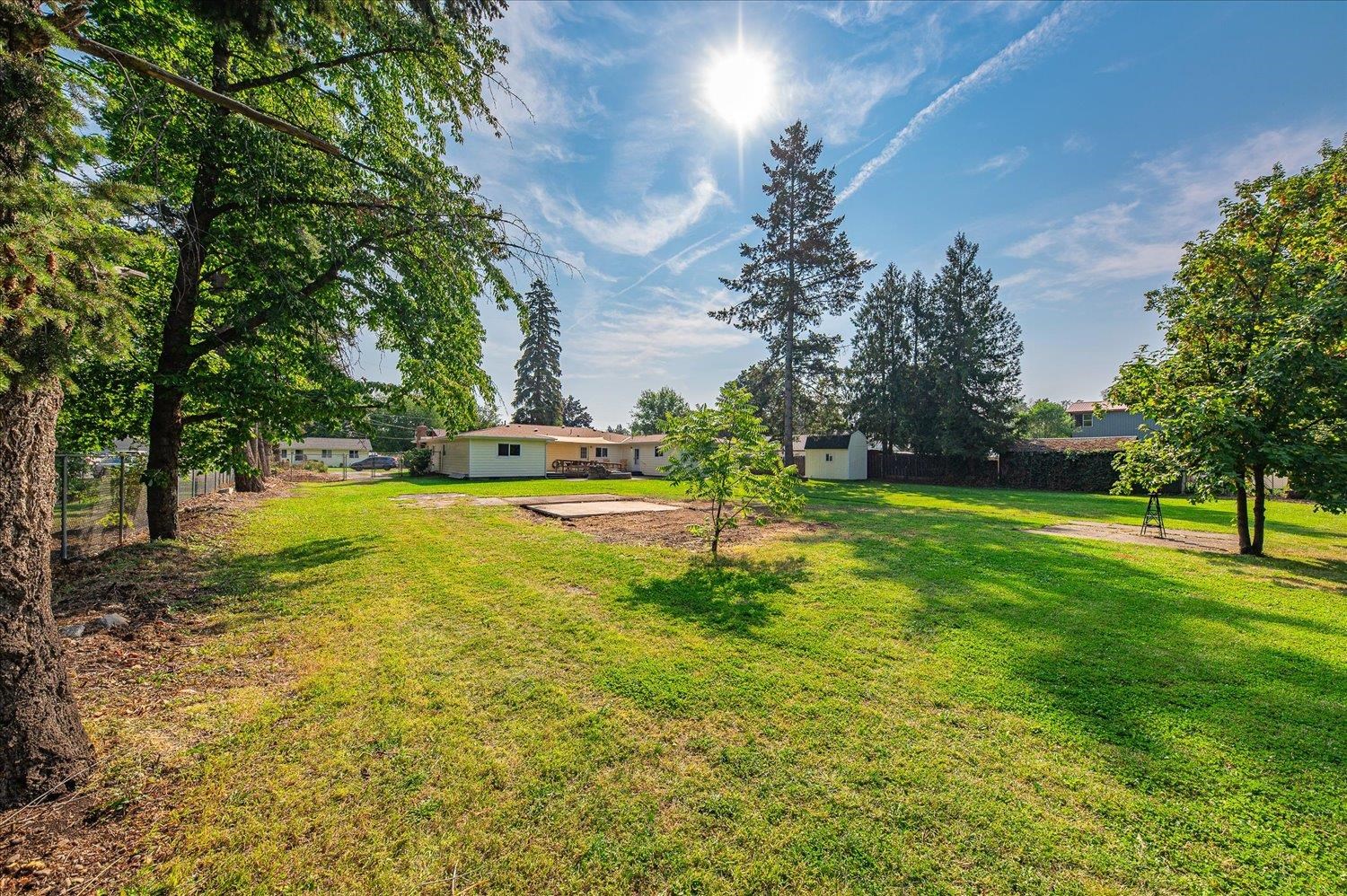 903 North Bessie Road Spokane Valley, WA 99212 - Photo 36 of 47