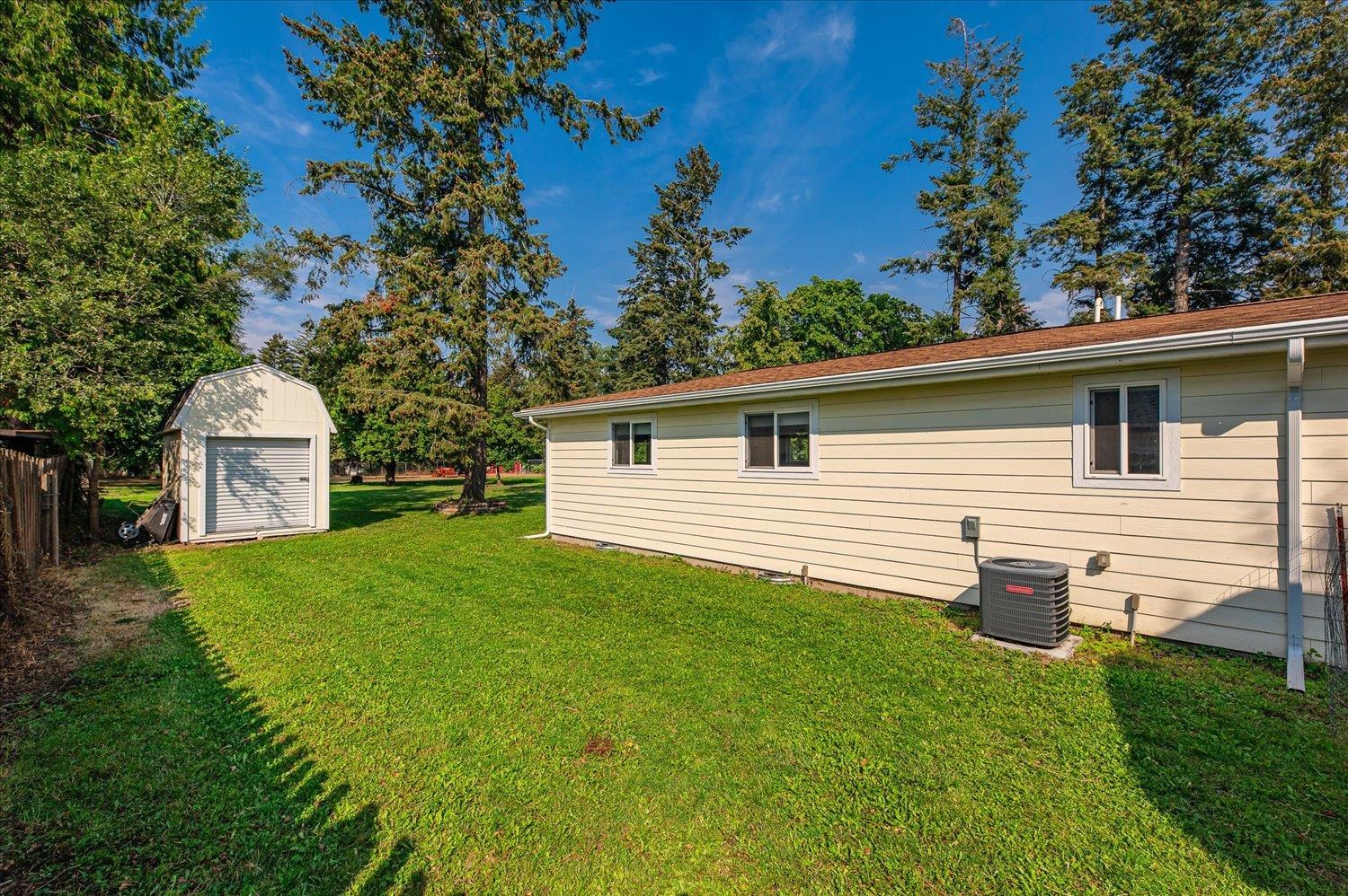 903 North Bessie Road Spokane Valley, WA 99212 - Photo 38 of 47