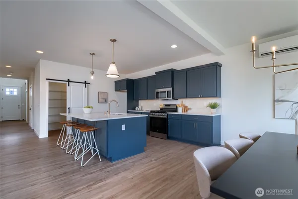 $799,900 | 613 Legacy Way, Sedro-Woolley, WA 98284