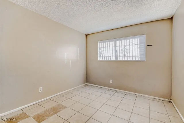 $855 | 2505 Cedar Avenue, Unit 1, Las Vegas, NV 89101