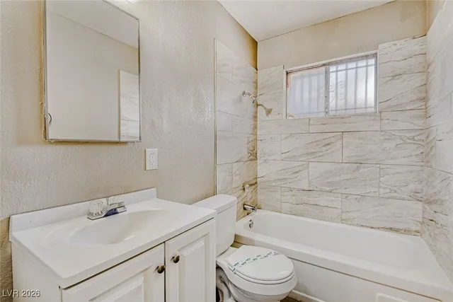 $855 | 2505 Cedar Avenue, Unit 1, Las Vegas, NV 89101