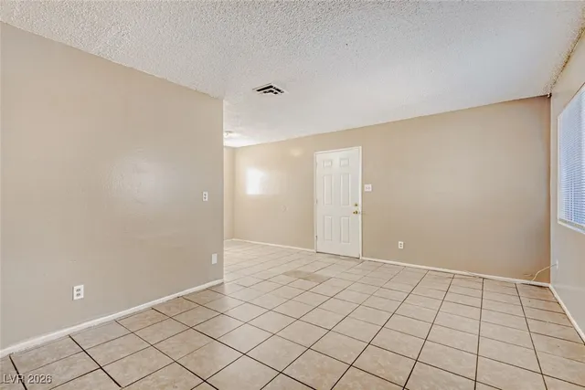 $855 | 2505 Cedar Avenue, Unit 1, Las Vegas, NV 89101