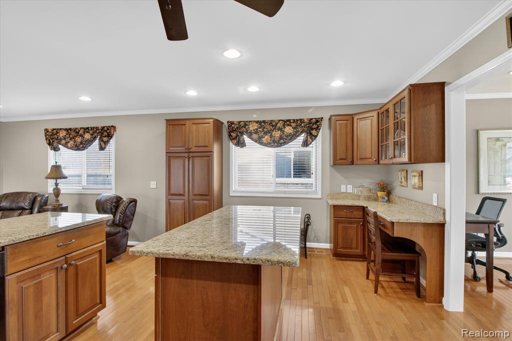 15715 Exeter Court Fraser, MI 48026 - Photo 10 of 32